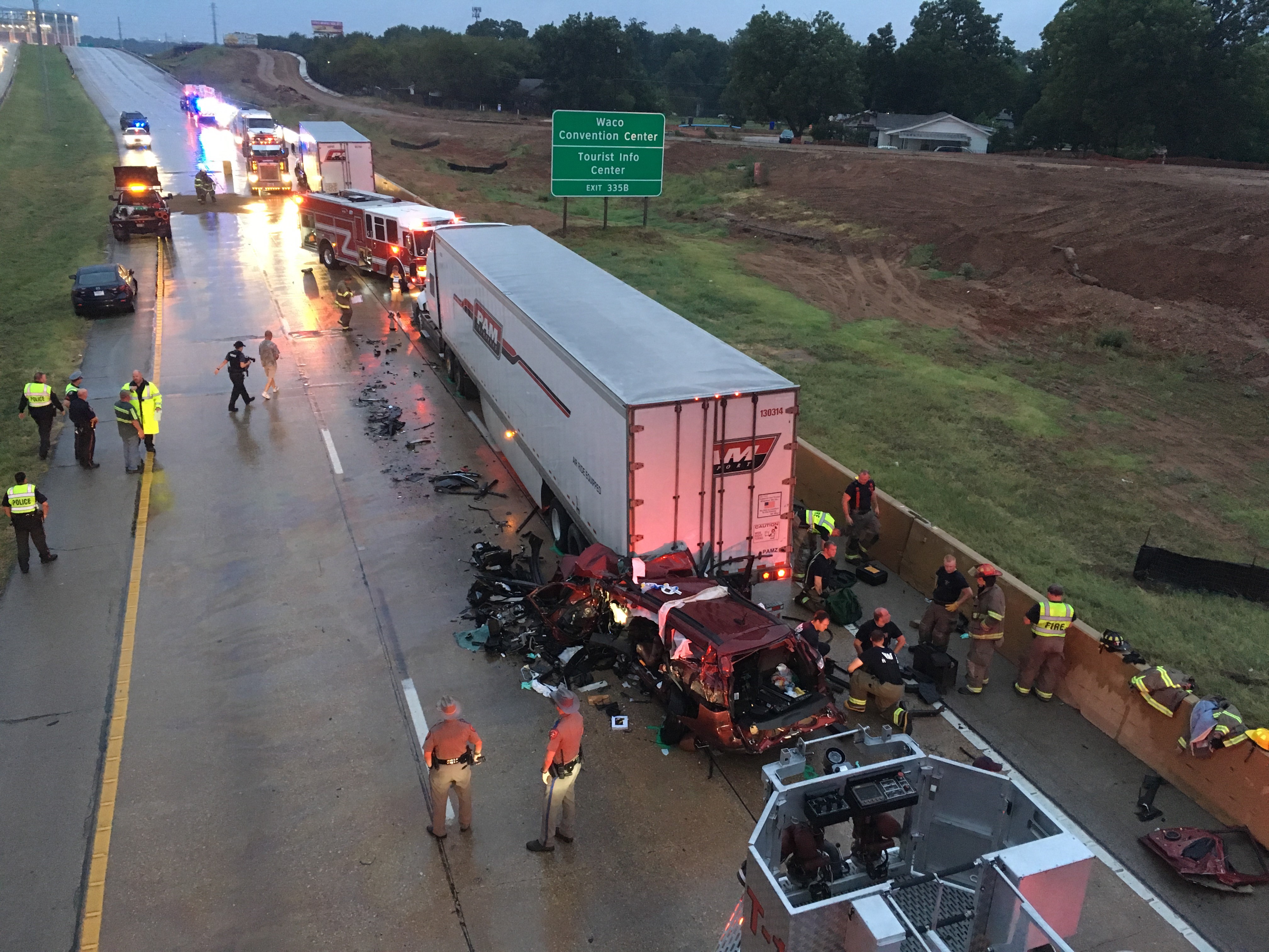 Major crash injures five on I-35 in Waco | kcentv.com